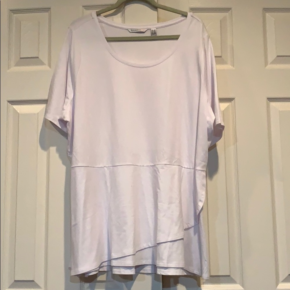 Isaac mizrahi white 2Xl tshirt
